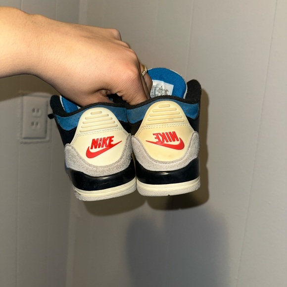 Kids Black and Gray Sneakers - Picture 4 of 4